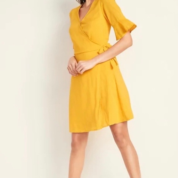 Old Navy Dresses & Skirts - 🥳HP🎉 Old Navy Gold Yellow Wrap Dress NWT Sz XXL